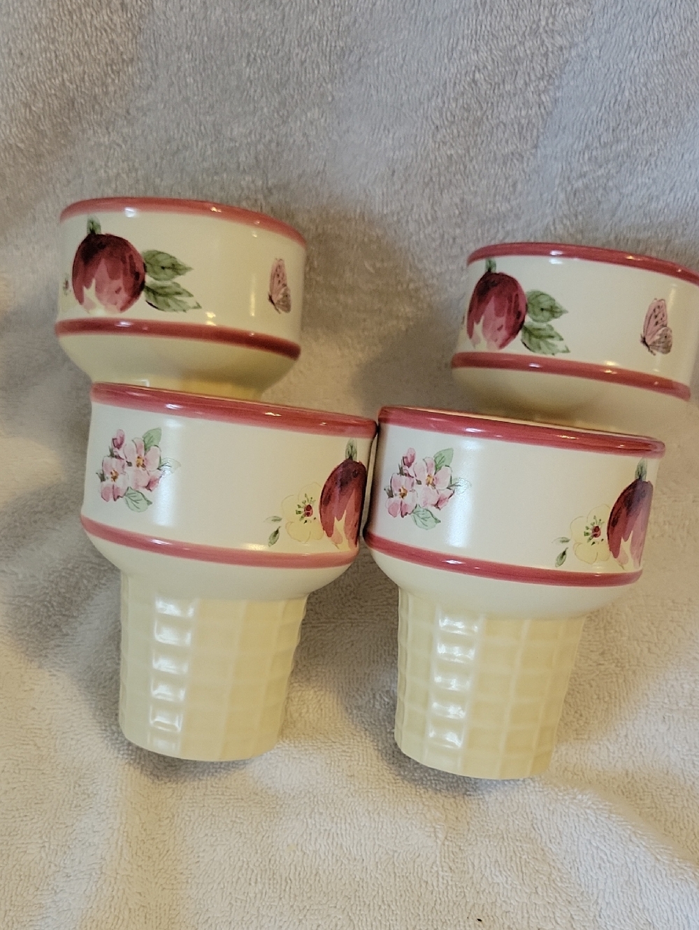 Pfaltzgraff Cream Ceramic Dessert Cups with Pink Accents